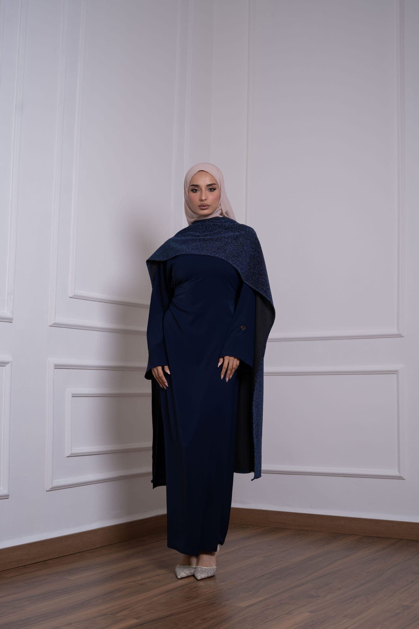 Scarf Glow Abaya – Navy