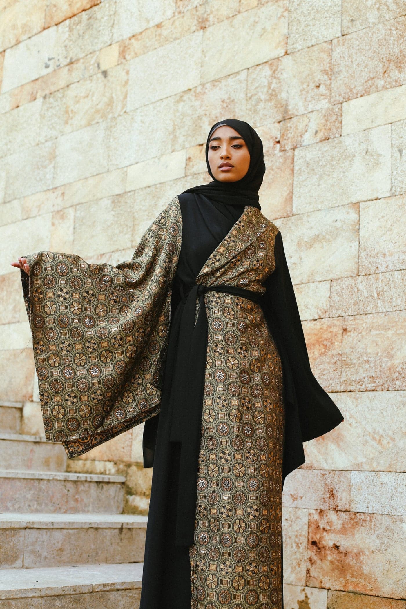 Oman Patterned Abaya