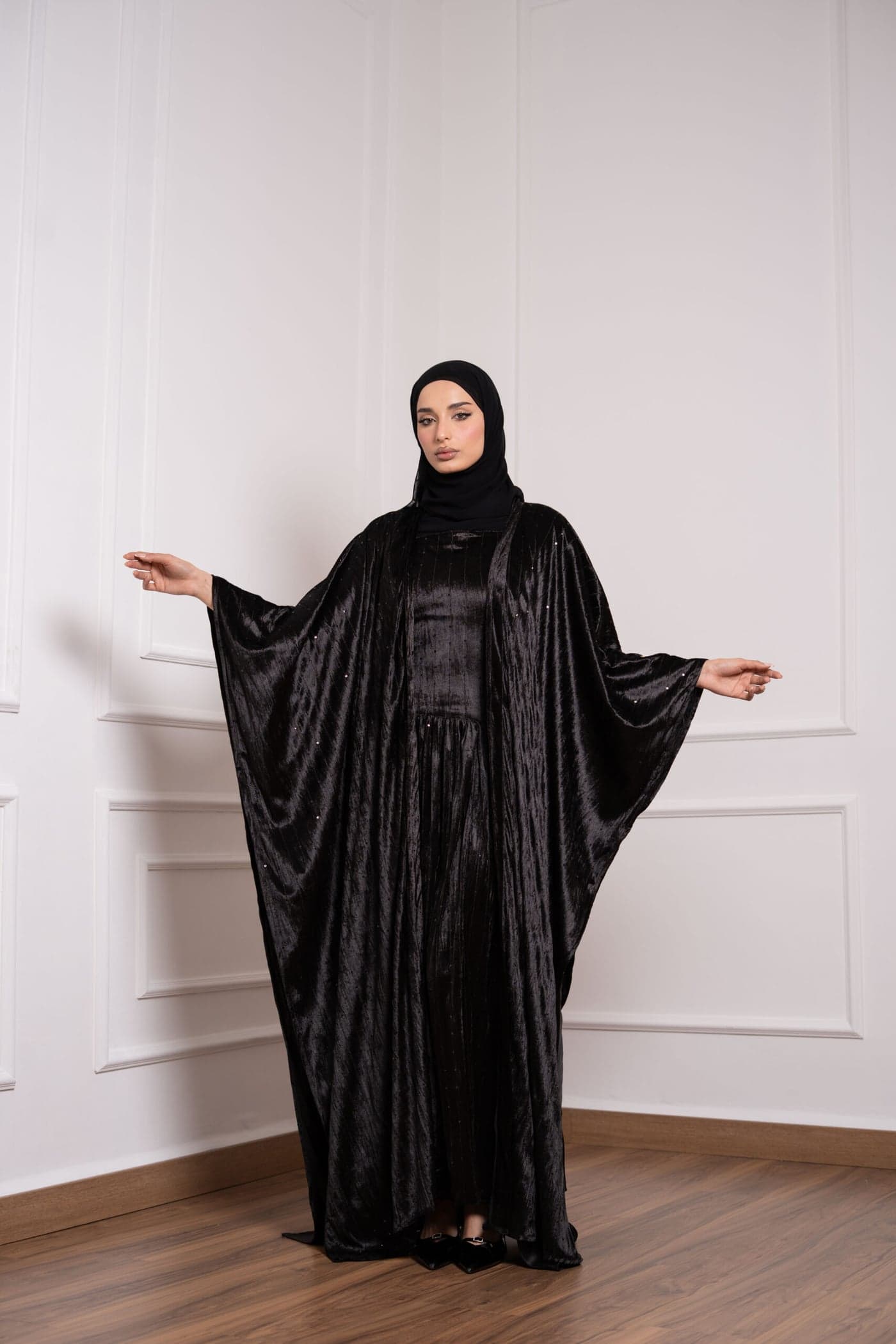Shimmer Velvet Abaya Set